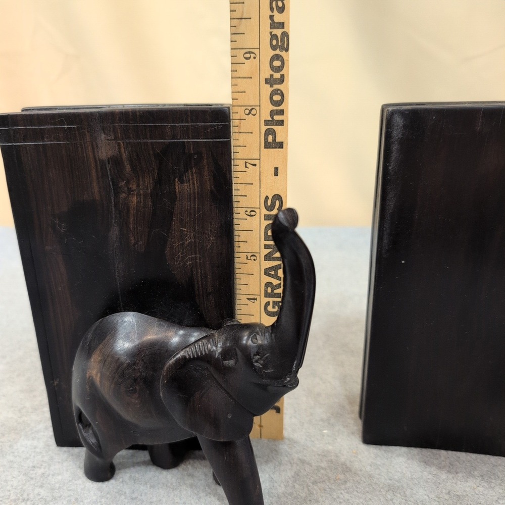Vintage Hand Carved Wooden Elephant Bookends Dark Wood Broken Leg - Picture 4 of 6